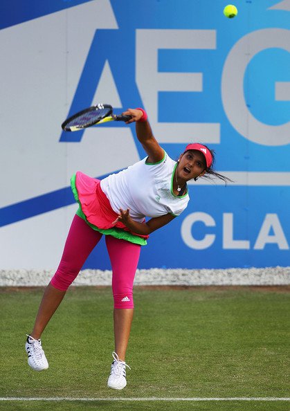 sania mirza aegon open clic - august 2011 latest photos